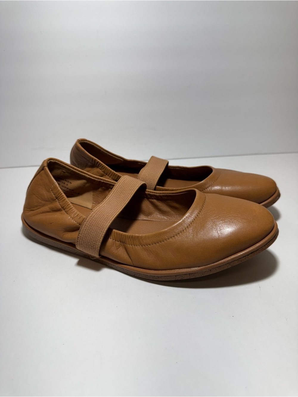 Lucky Brand Walnen Mary Jane Tan Leather Ballet Flats Elastic Strap Size 8.5